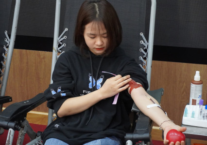 Ngày Hội hiến máu "Sức trẻ HUNRE" năm 2020